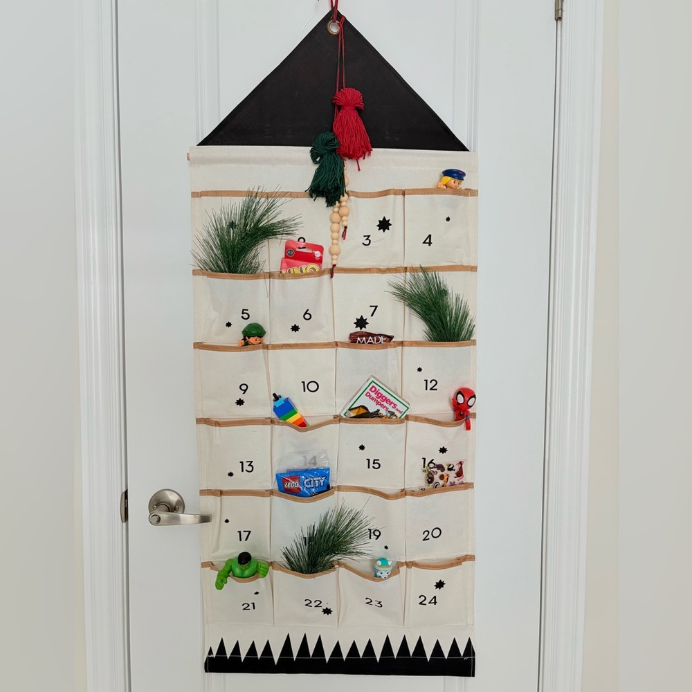Hanging Fabric Advent Calendar